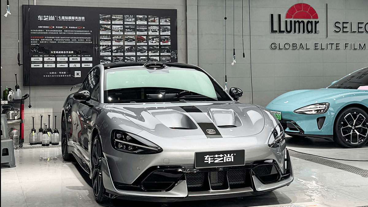 汽车贴膜为什么要认准无尘贴膜空间？