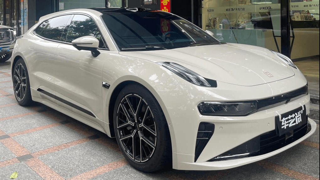 米色极氪 001 贴威固 V10 车衣 深圳前海店专业施工