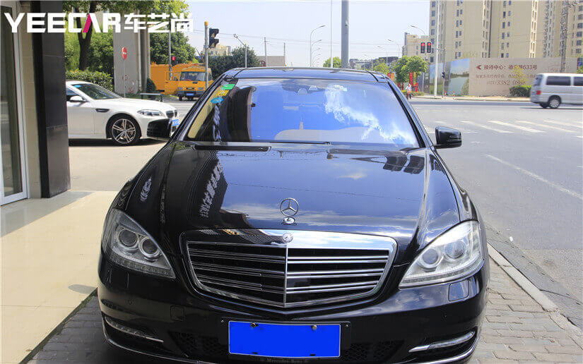 奔驰S600前档V70贴膜镀晶施工效果