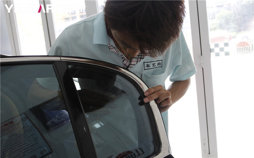 检查边缘贴合度