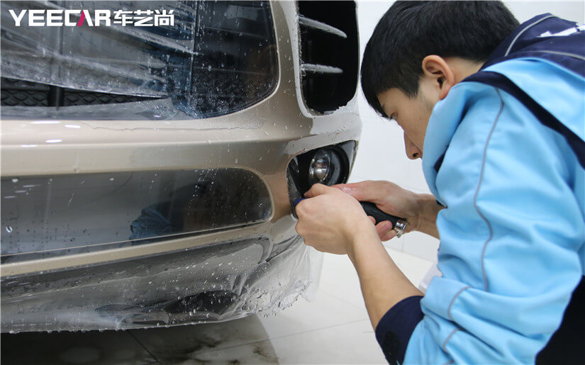 检查边缘贴合度