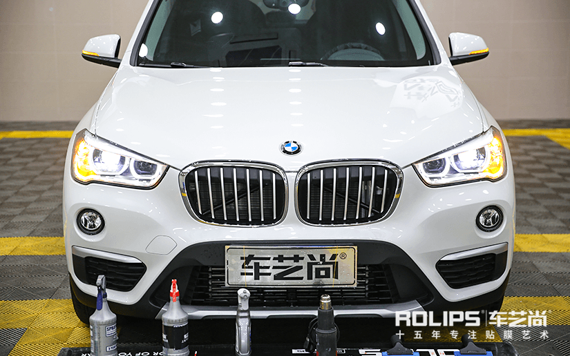 宝马装贴车衣效果