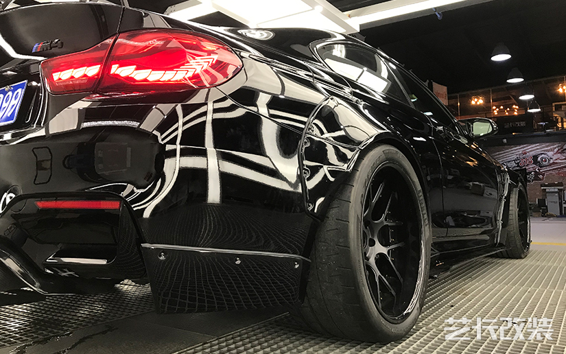 艺卡改装宝马龙鳞尾灯宽体改装