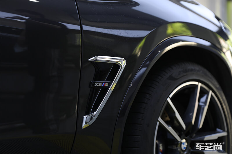 宝马贴膜细节