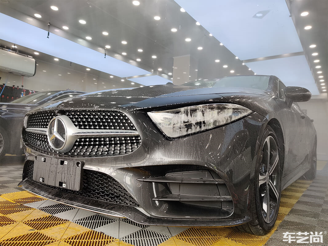 奔驰CLS贴完威固哑光车衣会发生什么有趣的现象呢？（3）