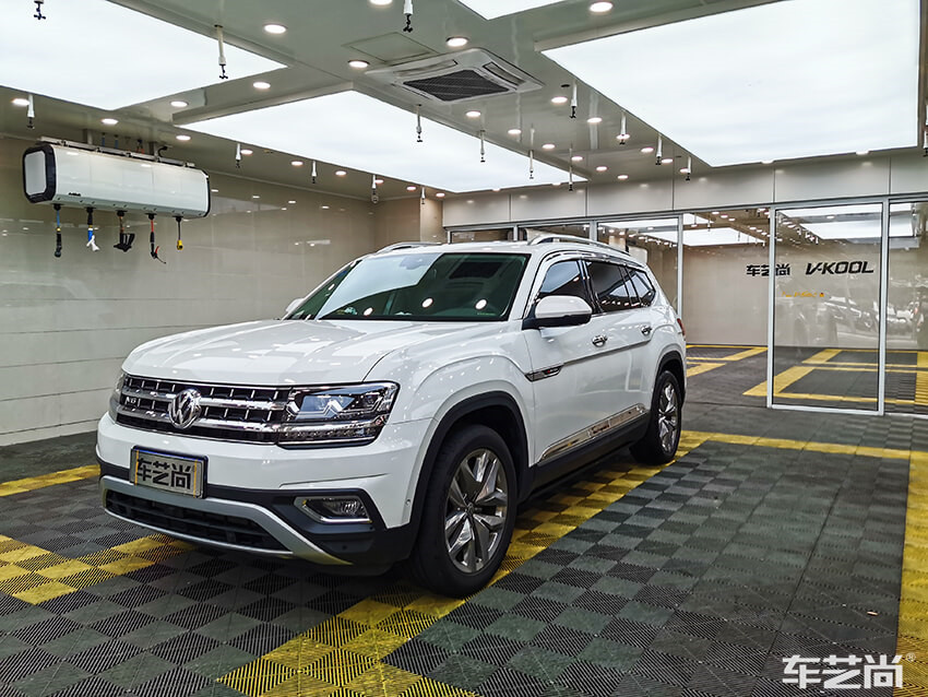 车艺尚汽车贴膜隐形车衣施工效果图