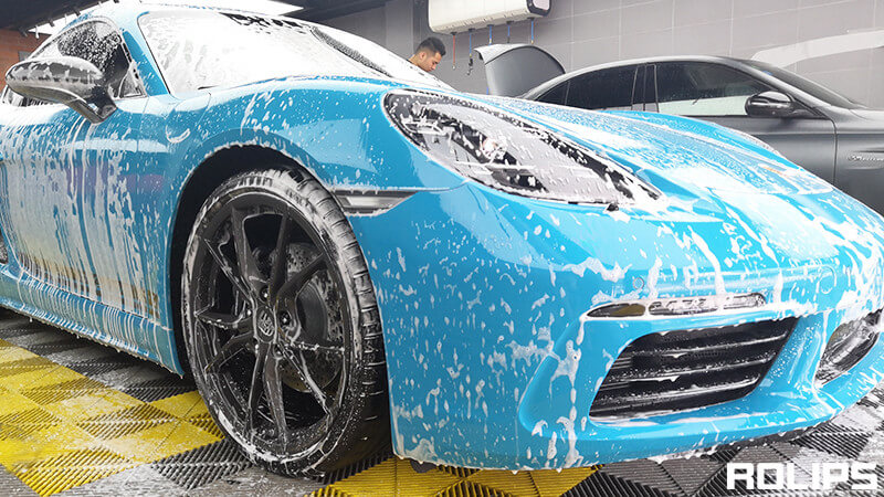 汽车贴膜时要注意什么？