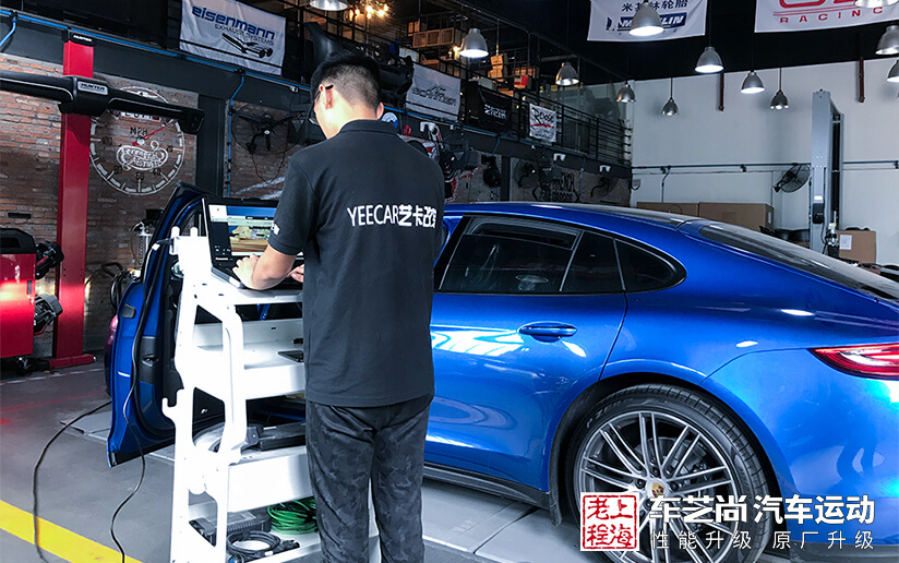 保时捷三段式尾翼改装案例