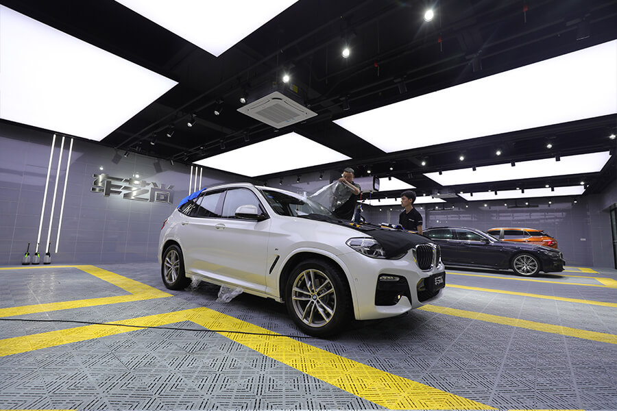 车艺尚苏州店汽车贴膜