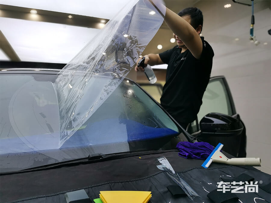 车艺尚汽车贴膜专业施工过程展示