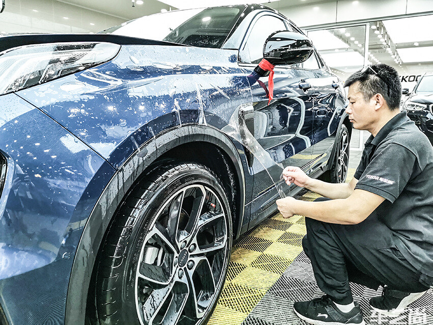 汽车贴膜专车专用好吗？