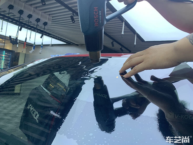 保时捷卡宴施工威固隔热膜案例图片六