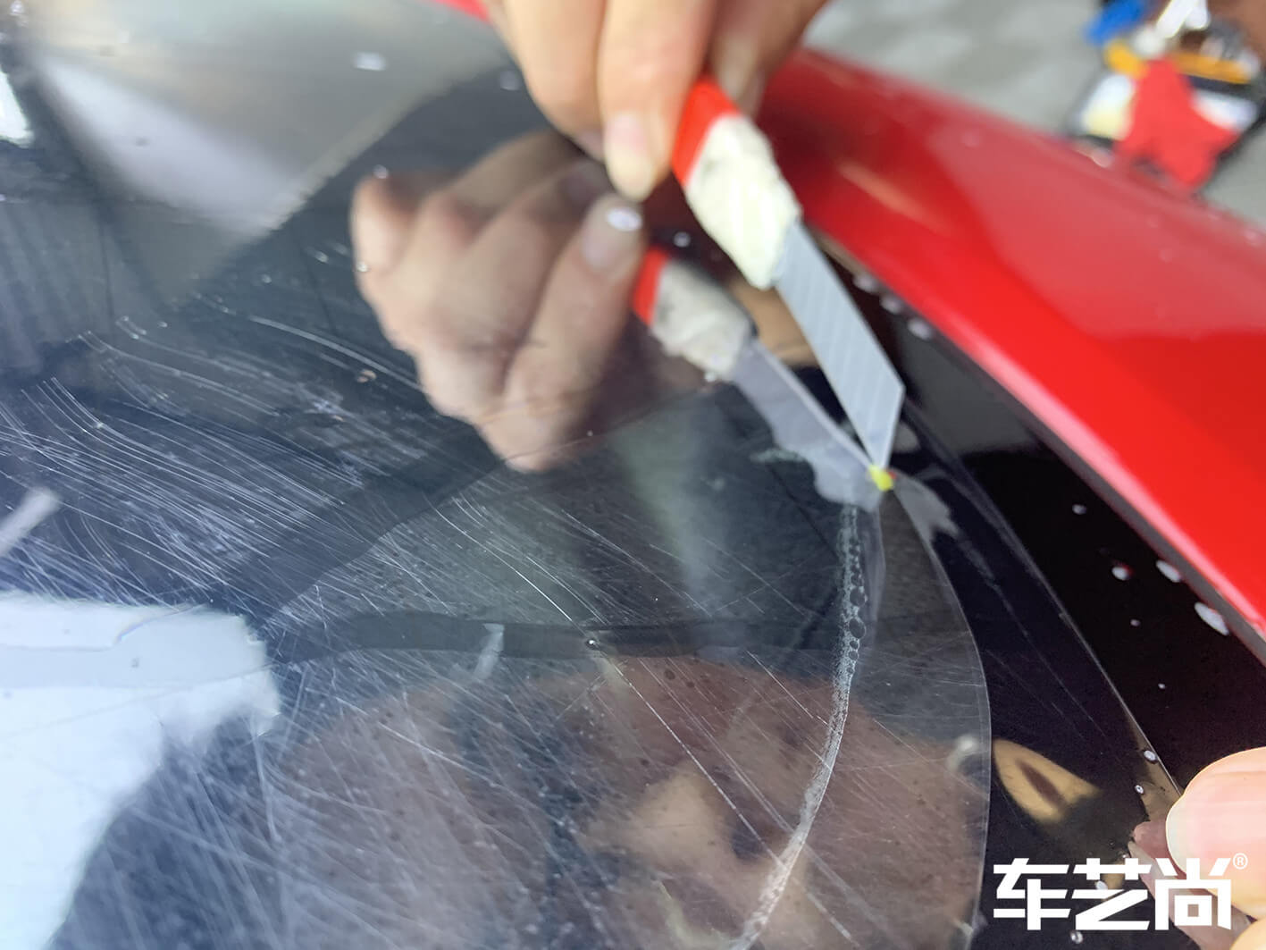 保时捷卡宴装贴威固V70+V40，施工流程展示（图九）