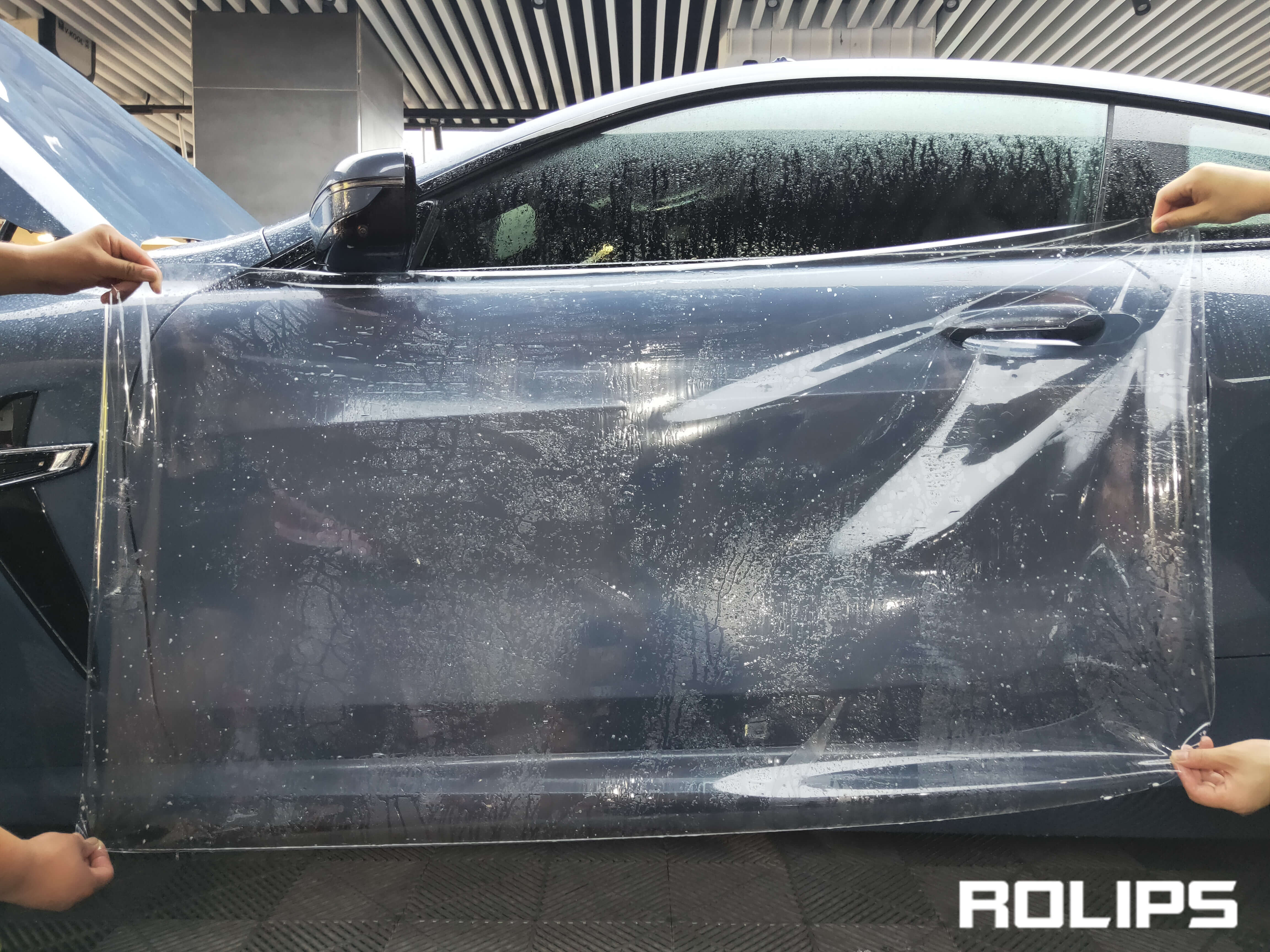 汽车贴隐形车衣的优点有哪些？