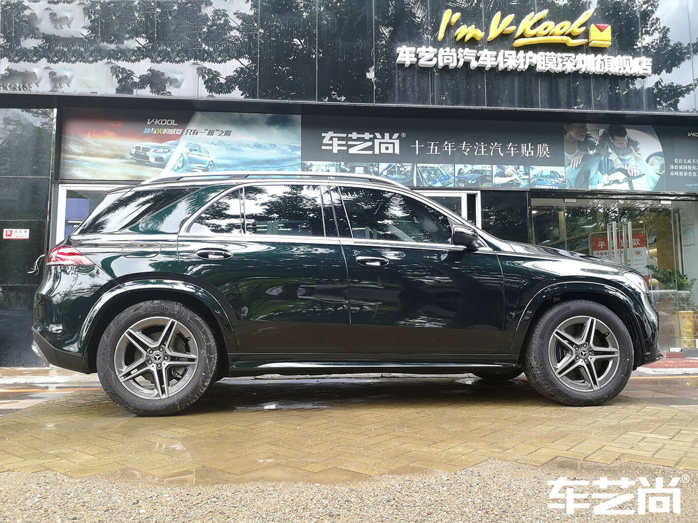 奔驰GLE选择威固V100漆面保护膜，施工效果图展示（图四）