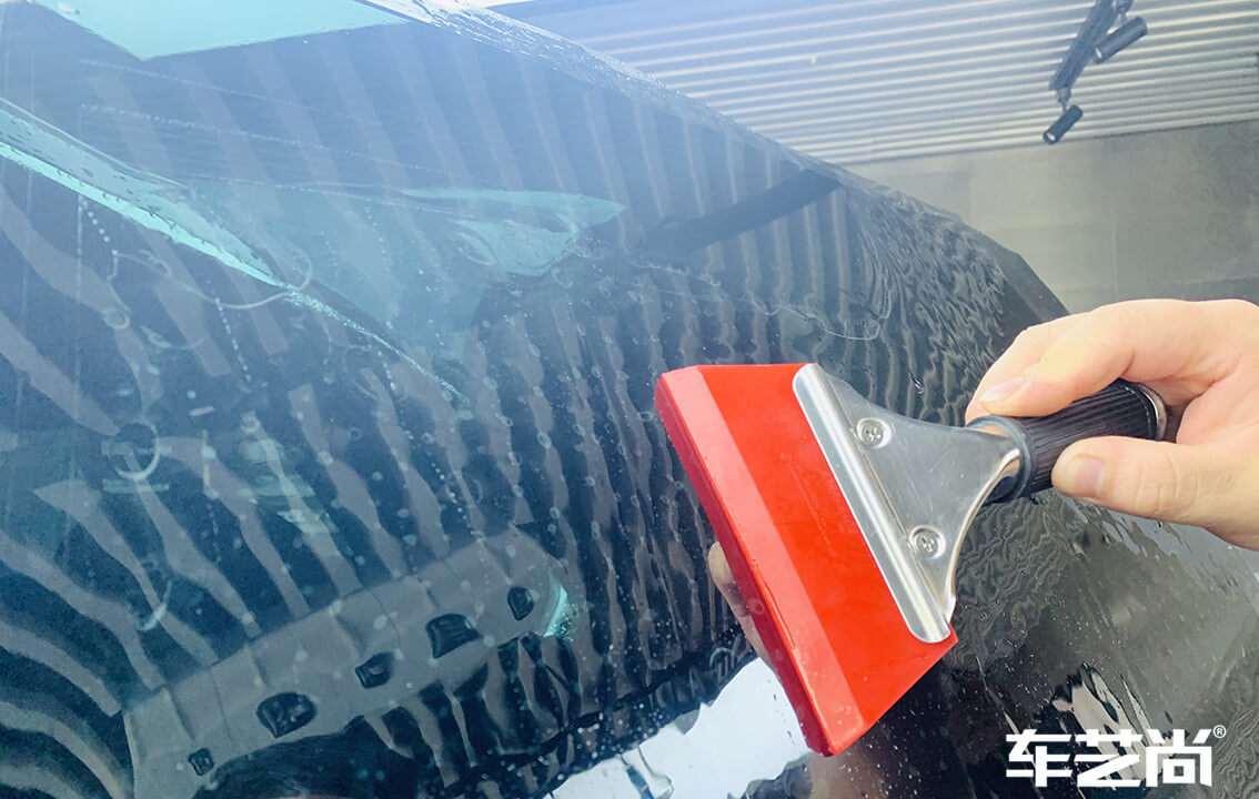 玛莎拉蒂Levante贴威固隔热膜流程图（4）