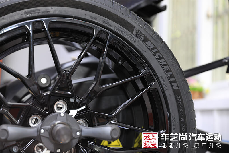 宝马X4轮毂怎么选