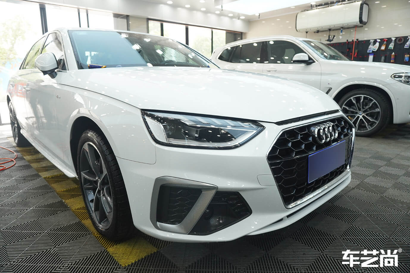 奔驰E260l施工威固漆面保护膜，施工流程展示（17）