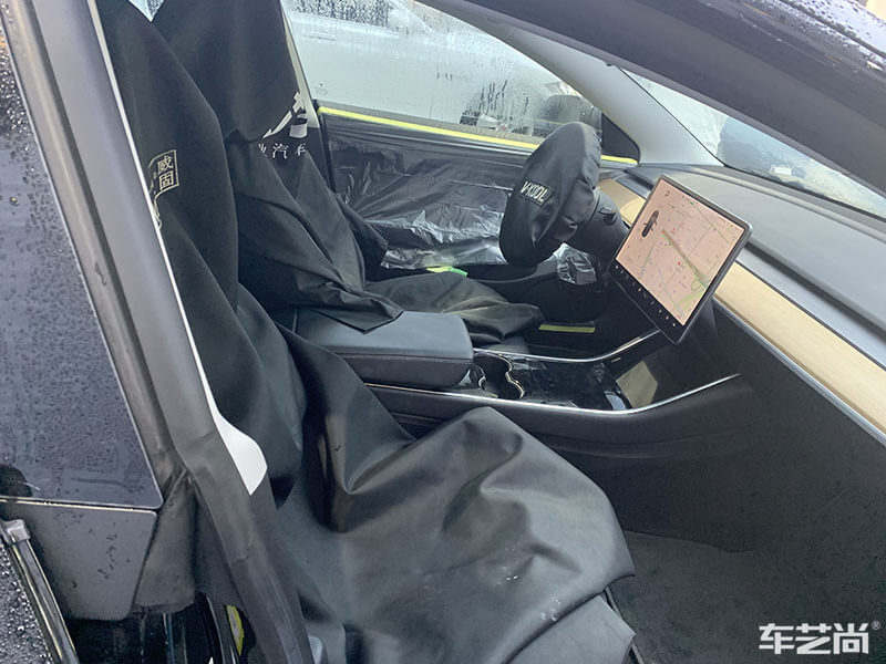 特斯拉Model 3施工威固隔热膜案例（图片展示五）