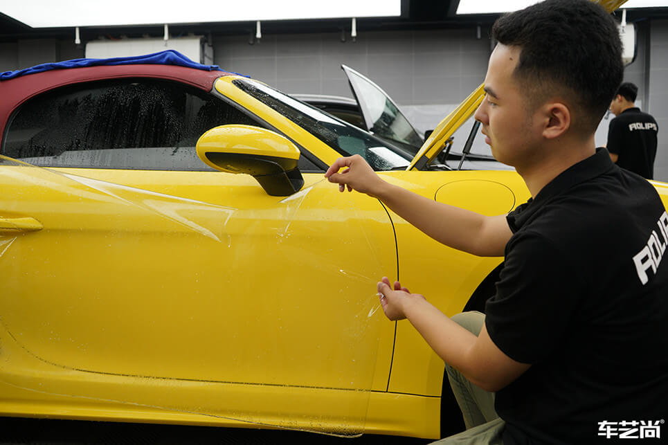 保时捷718选择贴膜施工漆面保护膜（4）