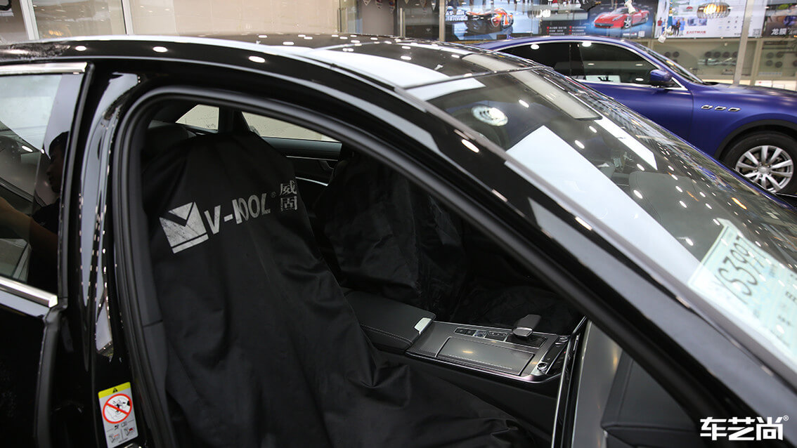 奥迪A6L施工威固隐形车衣（1）