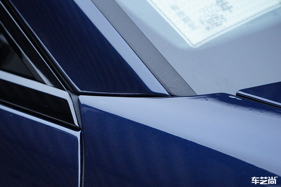 保时捷帕拉梅拉施工威固车衣，施工流程展示（15）