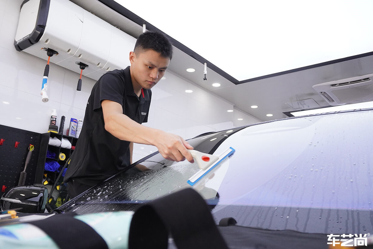 蔚来ES8施工威固玻璃膜案例展示（10）