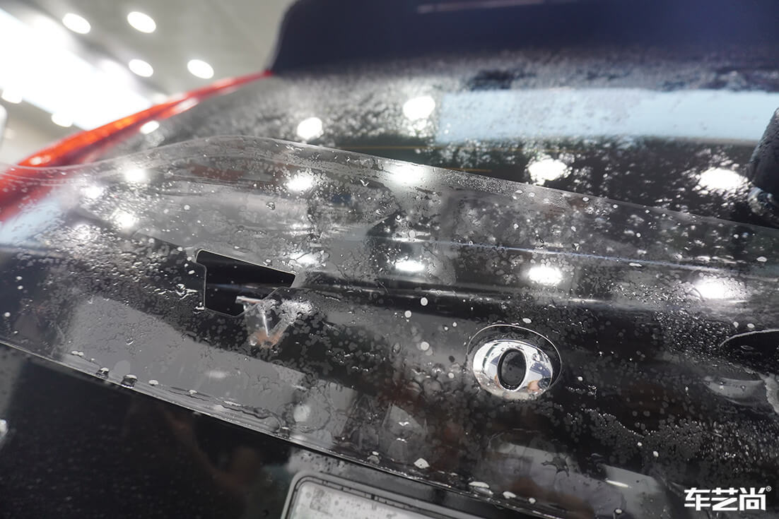 沃尔沃XC90贴隐形车衣施工流程案例展示（14）