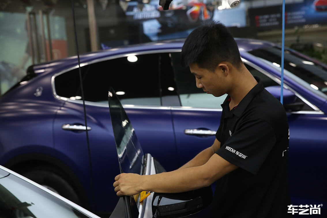 小鹏P7选择施工威固隔热膜（7）