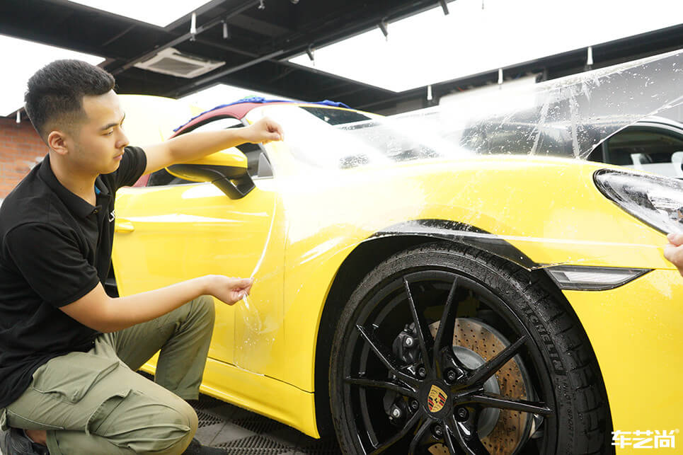 保时捷718选择贴膜施工漆面保护膜（15