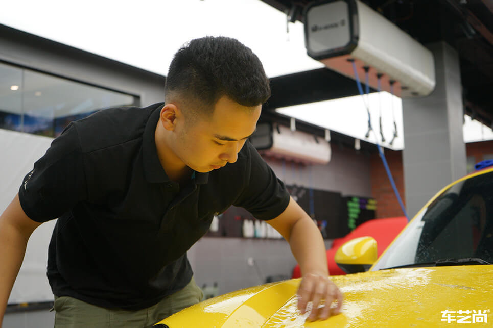 保时捷718选择贴膜施工漆面保护膜（10