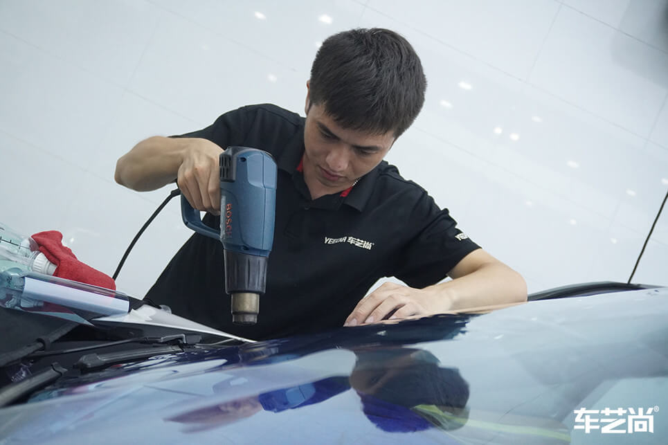 荣威RX5施工威固玻璃膜，施工流程+效果图展示（13）