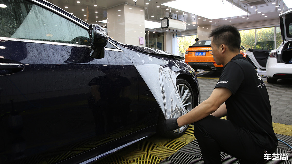 奔驰选择车艺尚装贴威固漆面保护膜案例展示（3）