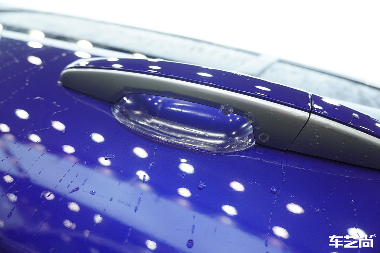 捷豹P200装贴威固漆面保护膜流程展示（6）