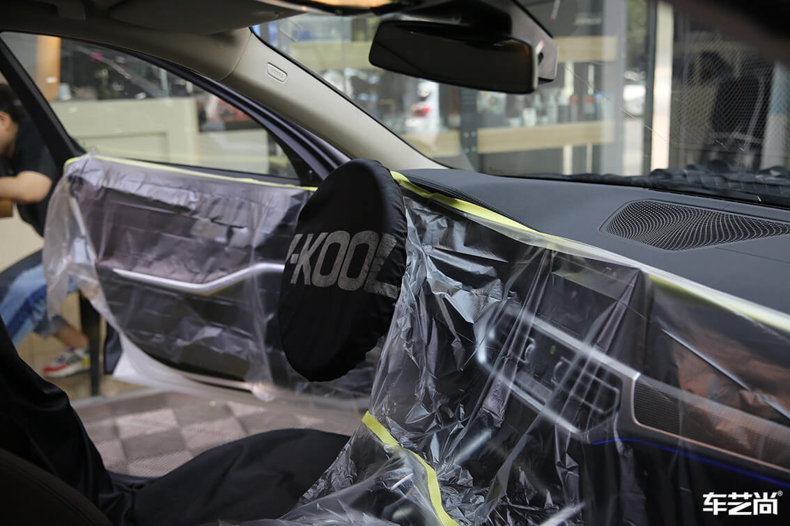 宝马3系施工隔热膜，带给您不一样的保护（2）