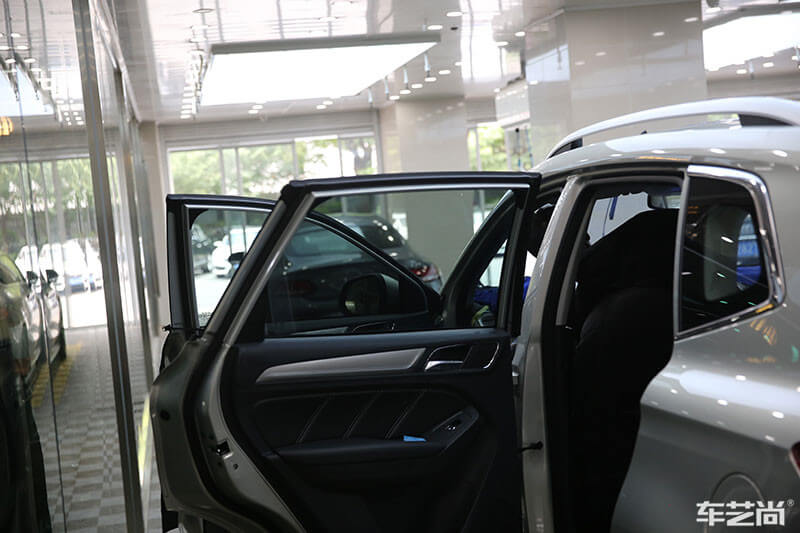 荣威RX5施工威固隔热膜效果展示（图五）