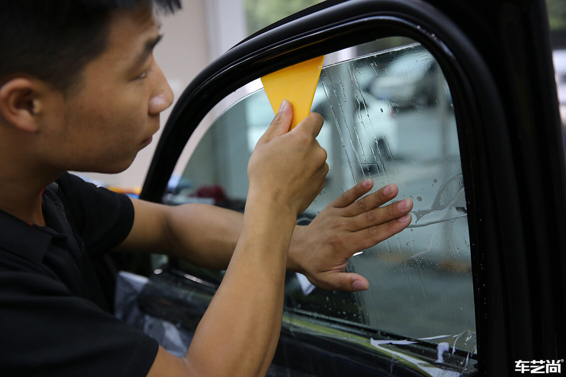 大众430装贴威固隔热膜（9）