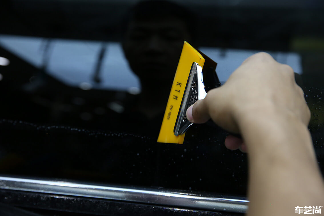 大众430装贴威固隔热膜（14）