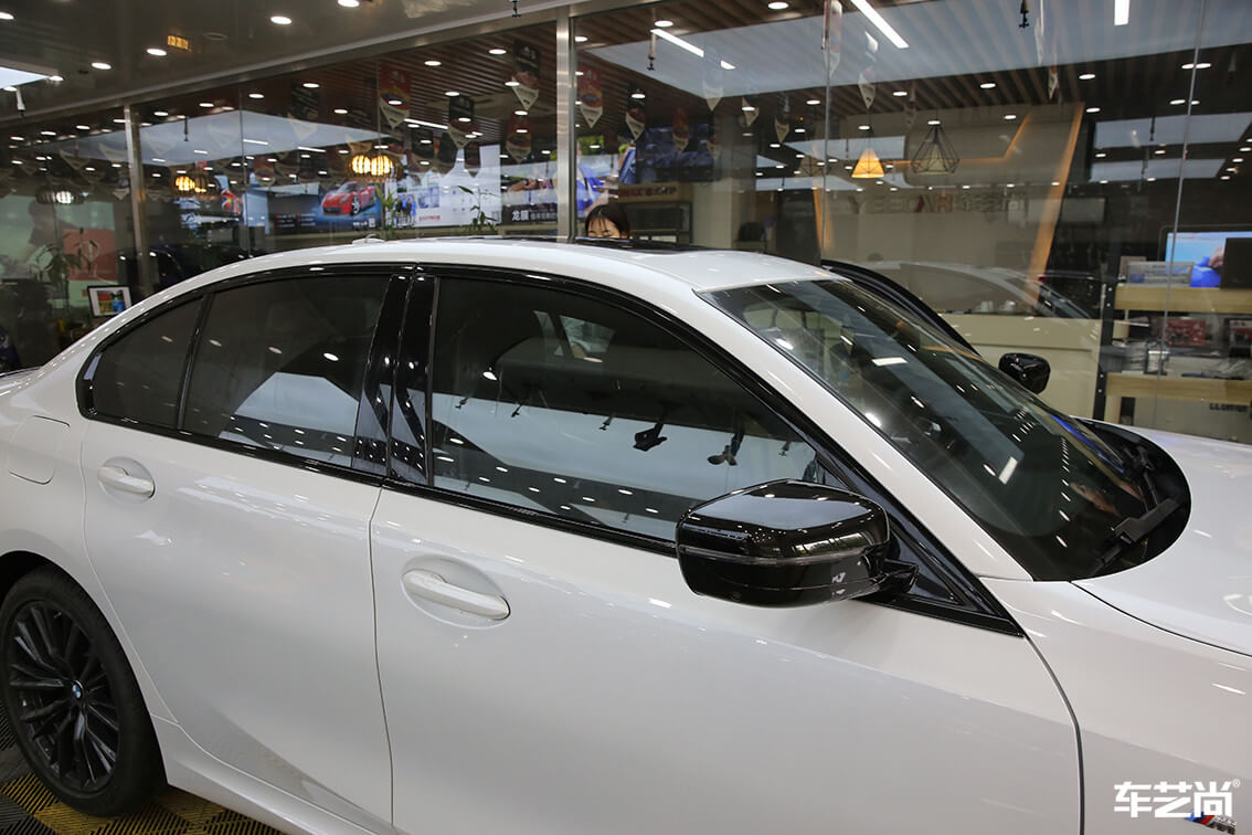 宝马3系施工隔热膜，带给您不一样的保护（18）