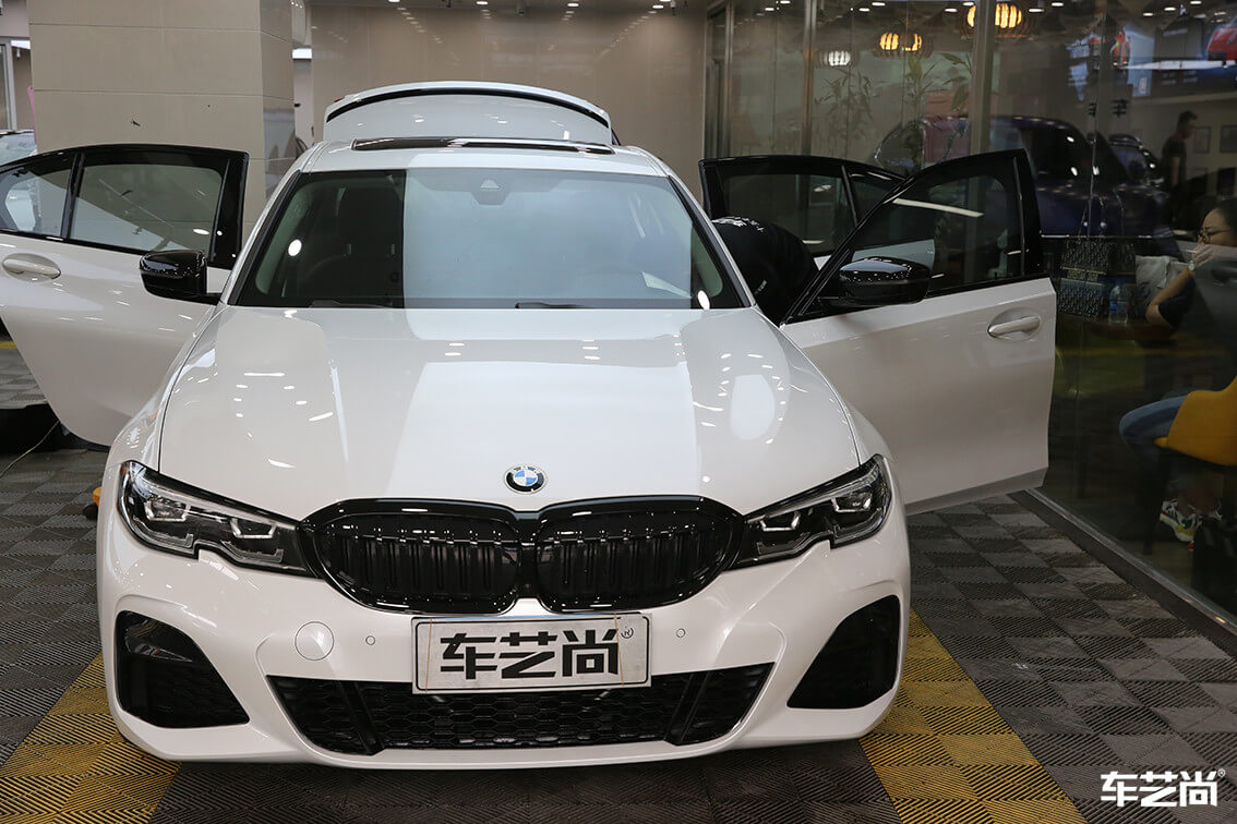 宝马3系施工隔热膜，带给您不一样的保护（19）