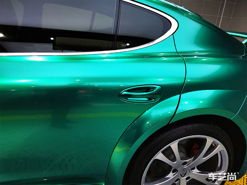 帕拉梅拉改色祖母绿细节展示