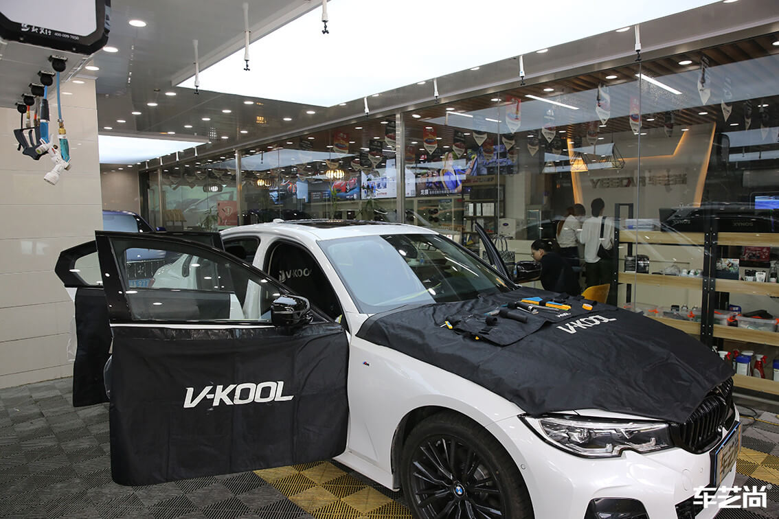 宝马3系施工隔热膜，带给您不一样的保护（4）