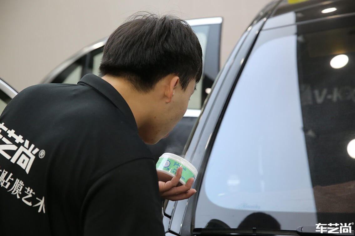 奔驰 S450L装贴威固隔热膜效果怎么样（2）