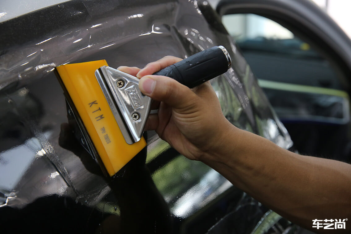 宝马3系施工隔热膜，带给您不一样的保护（6）