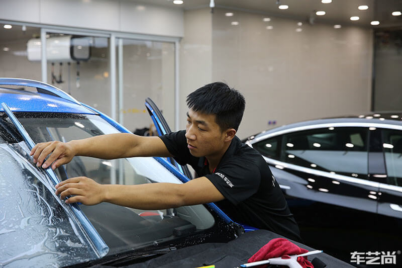 名爵ZS施工威固隔热膜施工过程展示（施工图）