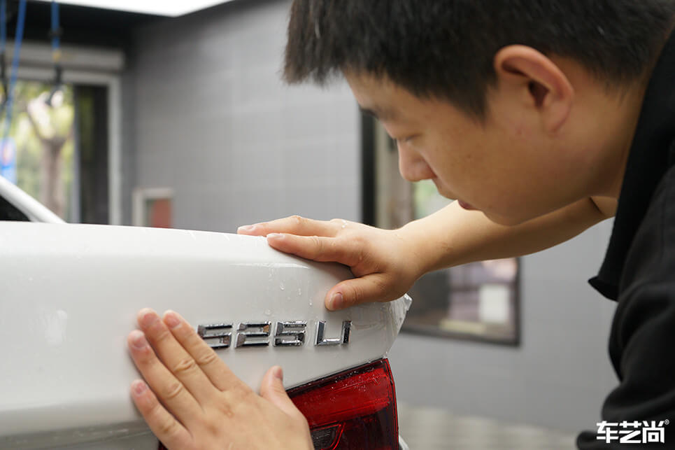 宝马5系施工隐形车衣（11）