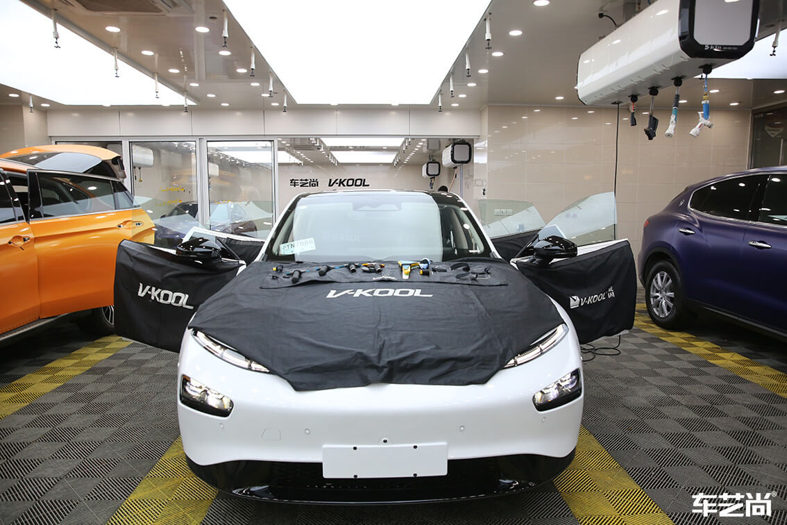 小鹏P7选择施工威固隔热膜（16）