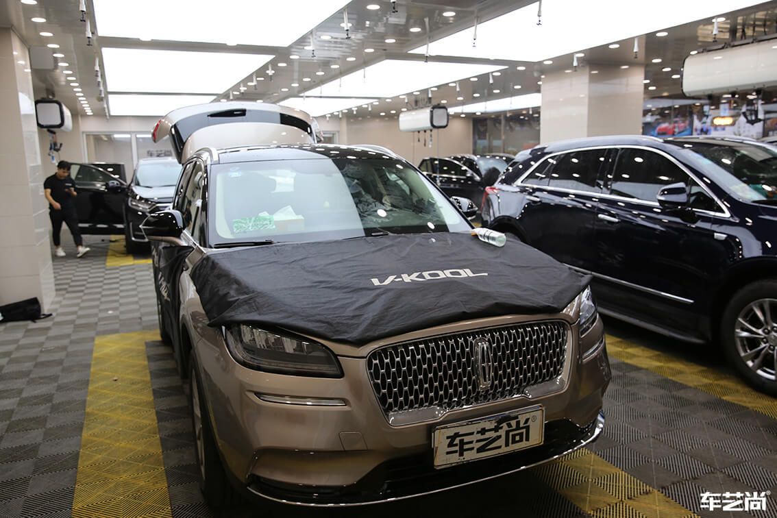  太空银林肯施工威固隔热膜，流程展示~（2）