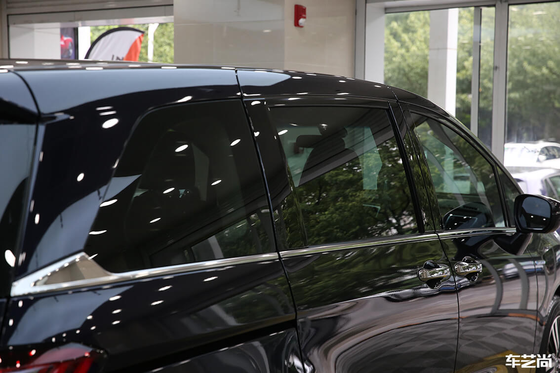 本田奥德赛选择车艺尚施工威固隔热膜，流程展示（14）