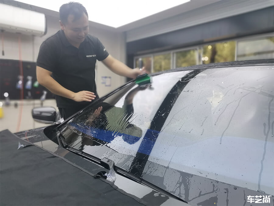 宝马7系装贴威固V70+K35，施工流程展示（13）